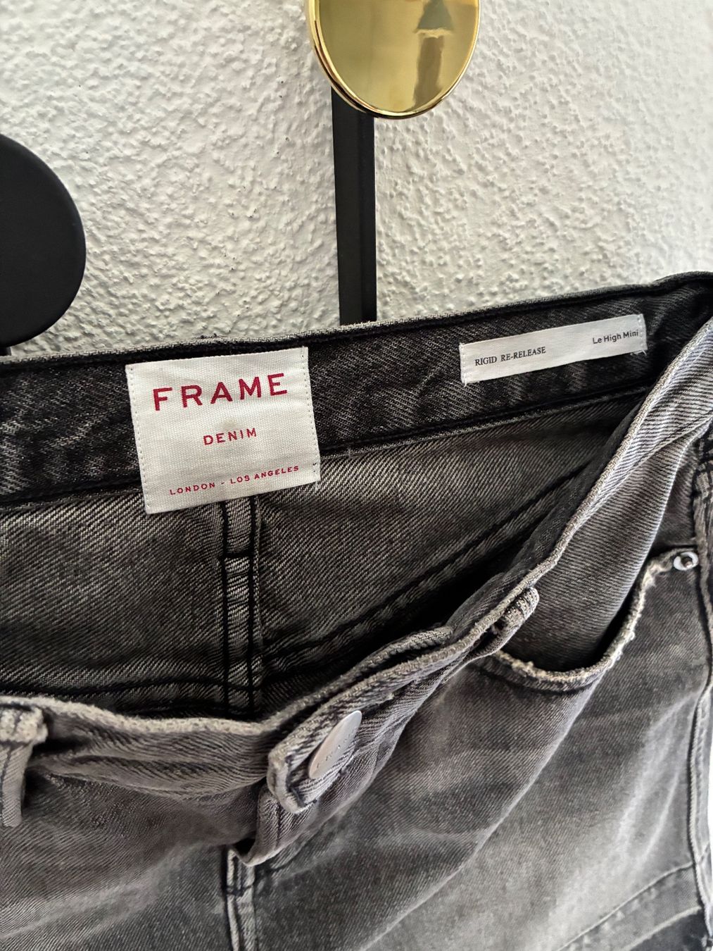 Gonne: Frame Denim Rock – Usato da Fribourg venduto da waves55 2