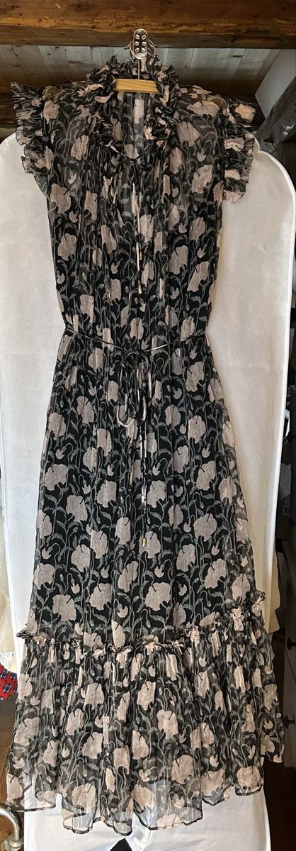 Vestiti: Floral Midi Dress – Usato da St.Josefen venduto da lop_lh8d 3