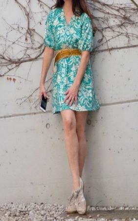 MANGO fliessendes Minikleid - neu -