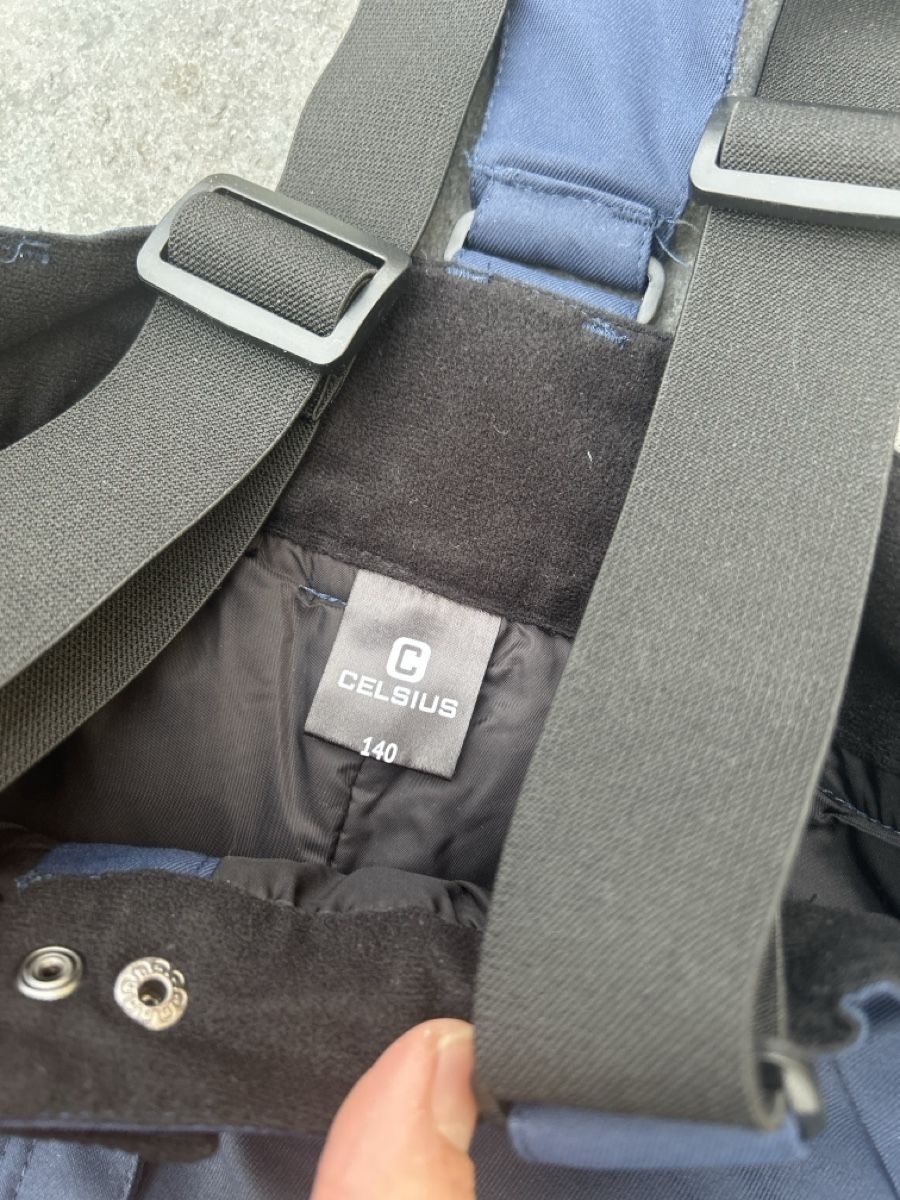 Pantaloni: Top Celsius Skihose, Grösse 140 dunkelblau, Winterspass – Usato da Arisdorf venduto da Checkmaster 1