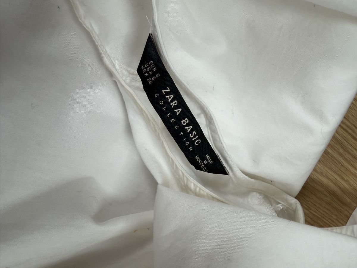 Zara Blusen: Zara Basic white ruffle blouse size S – Gebraucht aus Knonau von Grapesvintage 4