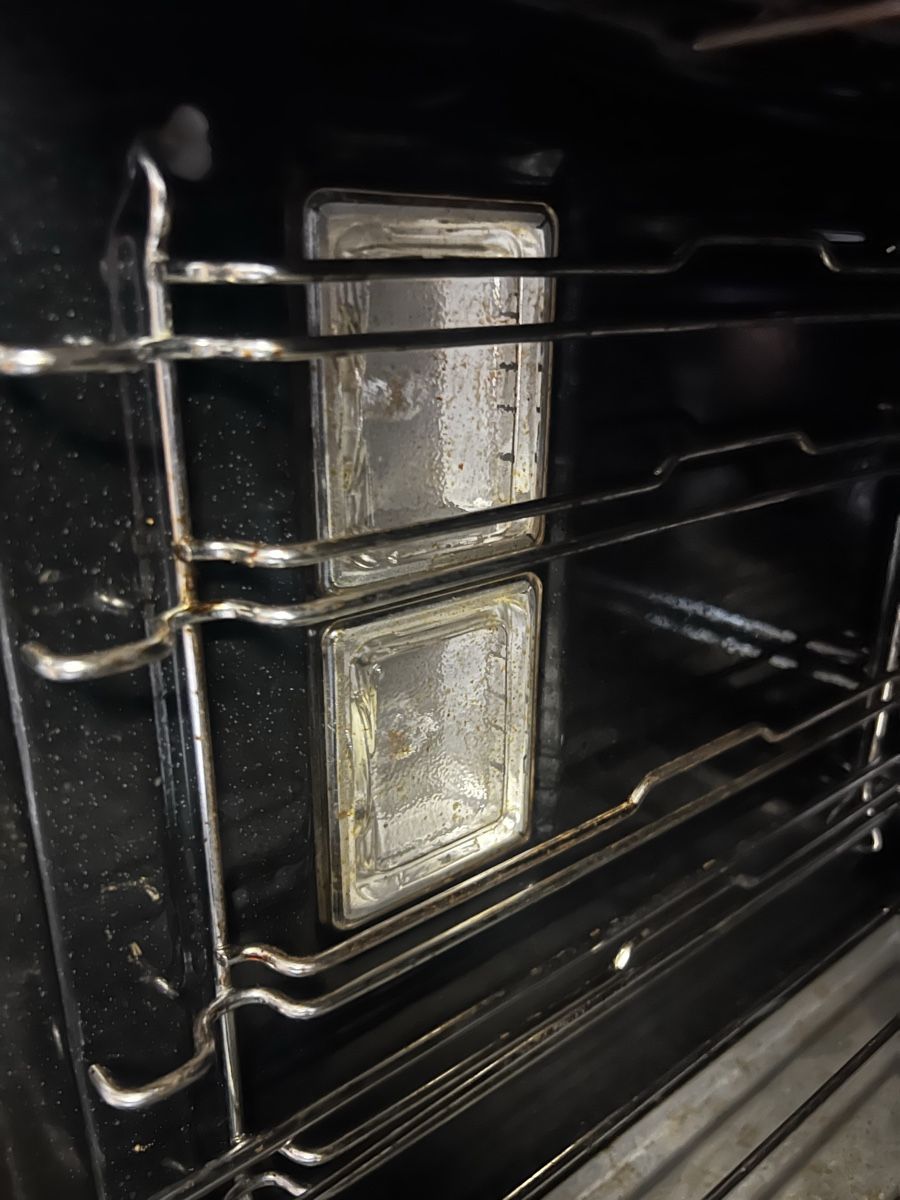 V-Zug Forni: V-Zug Backofen und Herd – Usato da Trasadingen venduto da Kaffee.mann 9