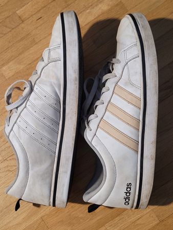 Adidas Schuhe Gr. 45⅓