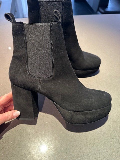 Kennel + Schmenger Scarpe da donna: Kennel + Schmenger Plateaustiefletten – Nuovo (secondo la descrizione) da Dübendorf venduto da Ebony5