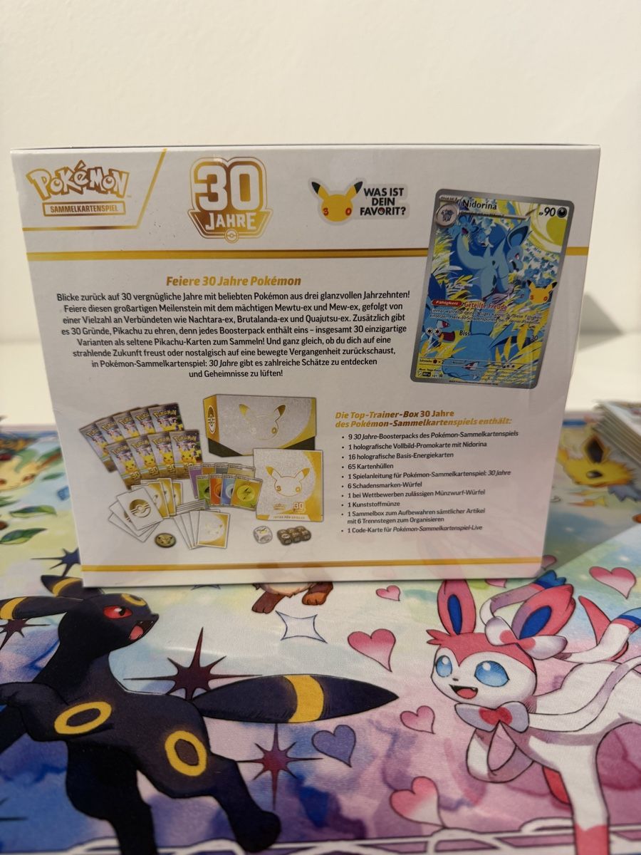 Pokémon Carte collezionabili: Pokemon 30 jahre TTB DE – Nuovo e nell'imballaggio originale da Buchs AG venduto da gia_8nqp 1