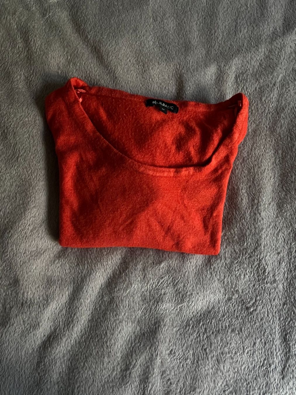 C&A Top: Pull fin rouge orangé, idéal pour le printemps. Taille M – Usato da Sion venduto da Kitty_Kat 3