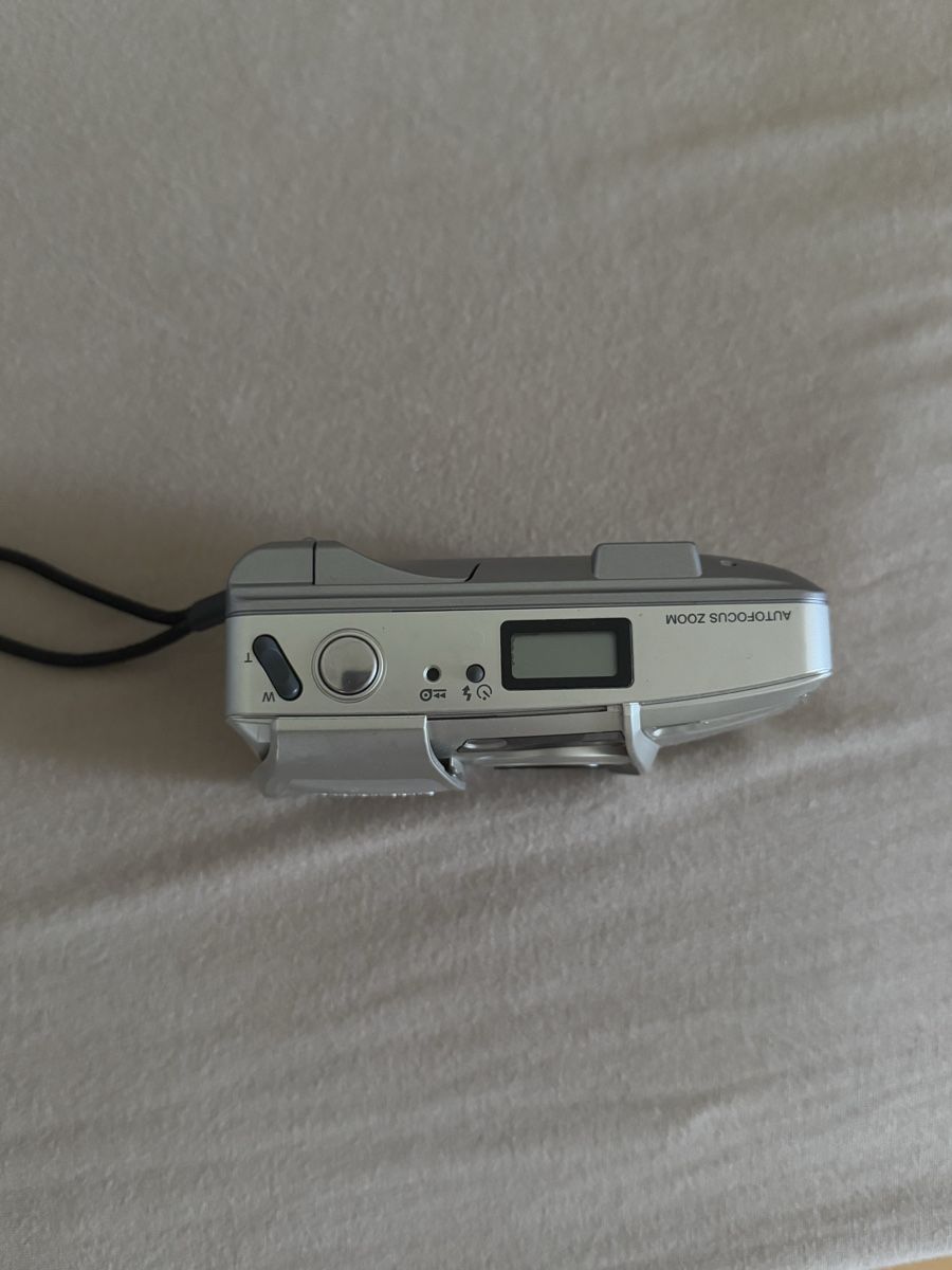 Olympus Kamera: Olympus Superzoom 80s Camera - Vintage Point & Shoot! – Gebraucht aus Zürich von hel_5jrt 2