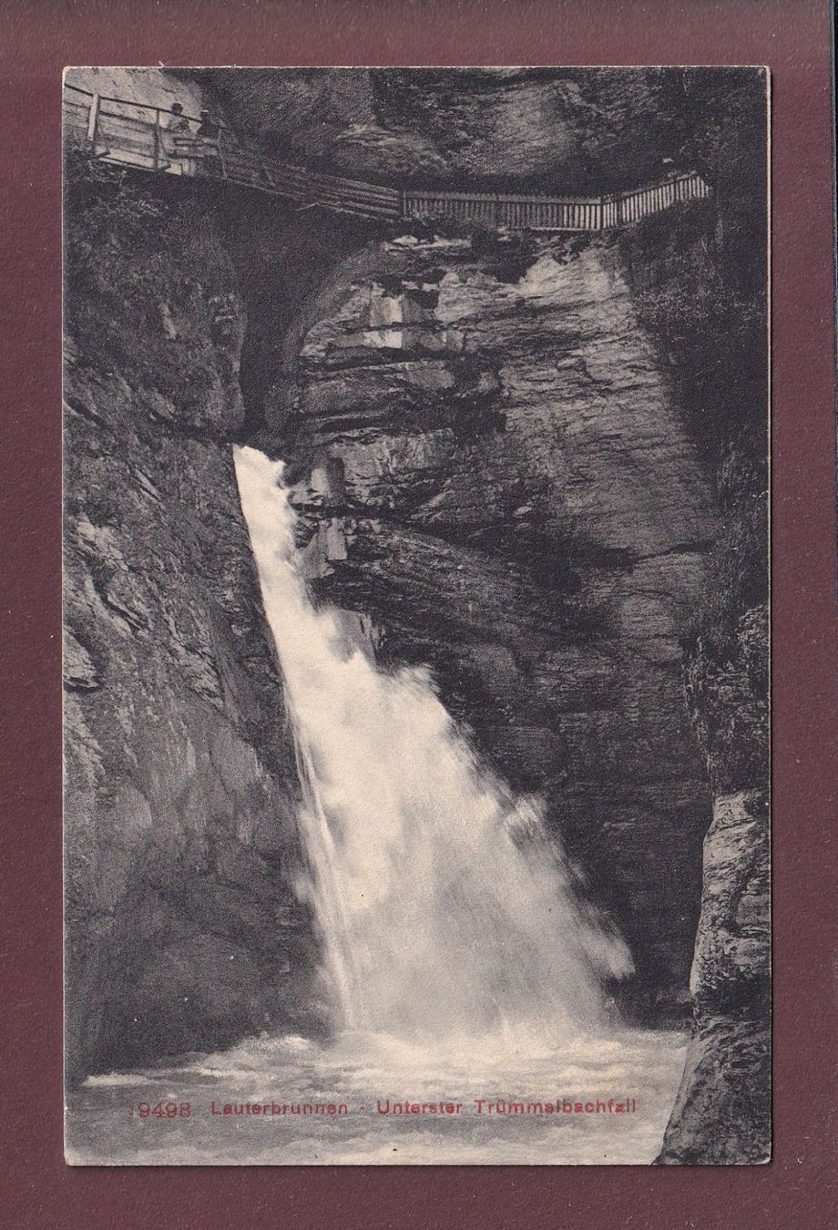 Cartoline postali: Lauterbrunnen - Unterster TRÜMMELBACHFALL – Usato da Pully venduto da nicecards