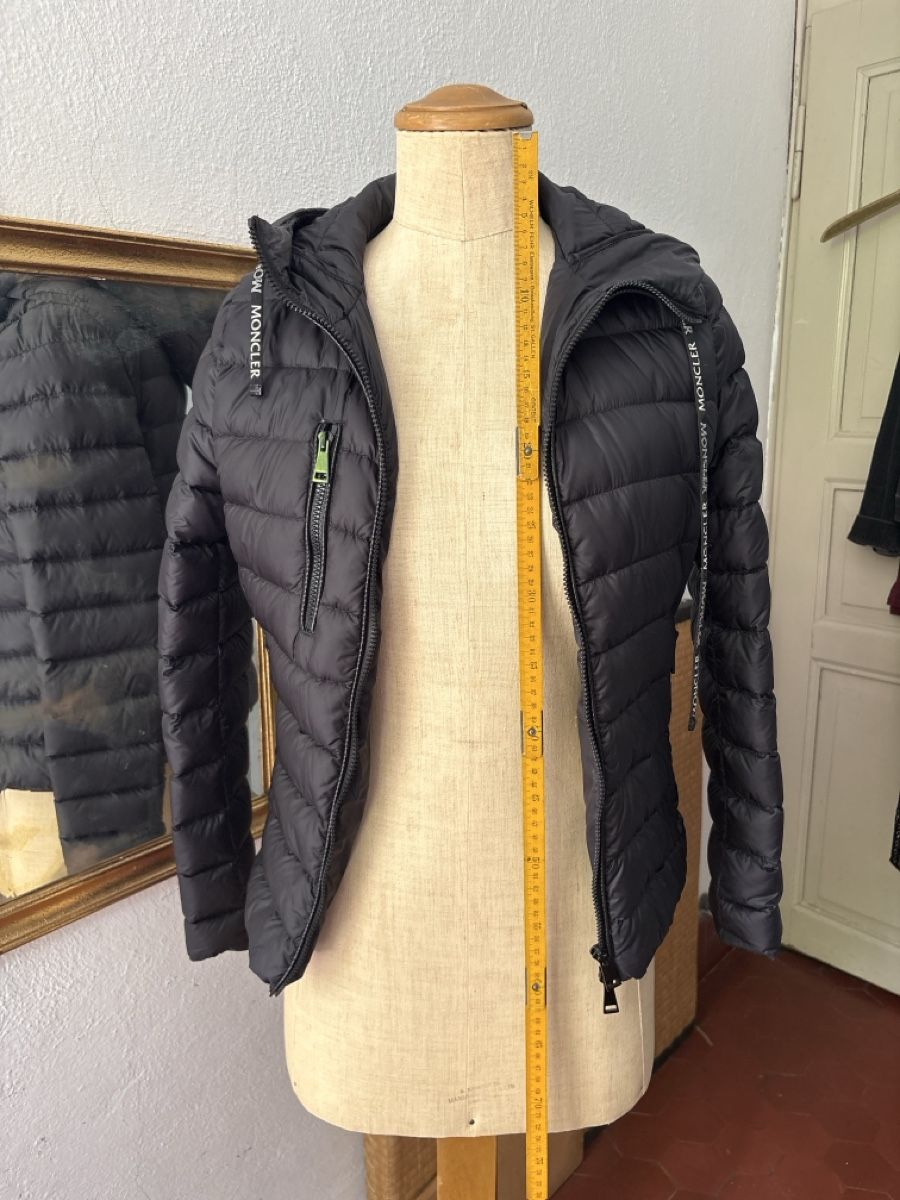 Moncler Jacken: Moncler Jacke Daunen Gr 1 – Gebraucht aus Winterthur von prenzlgirl 3