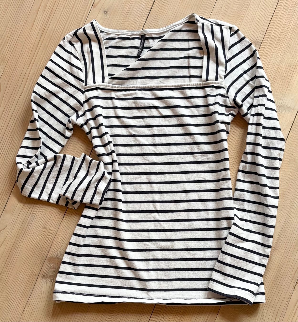 Tops: Top /Pullover dünn gestreift/speziell,Chicorée,Gr.S, – Gebraucht aus Siblingen von Vany_McDougall 1