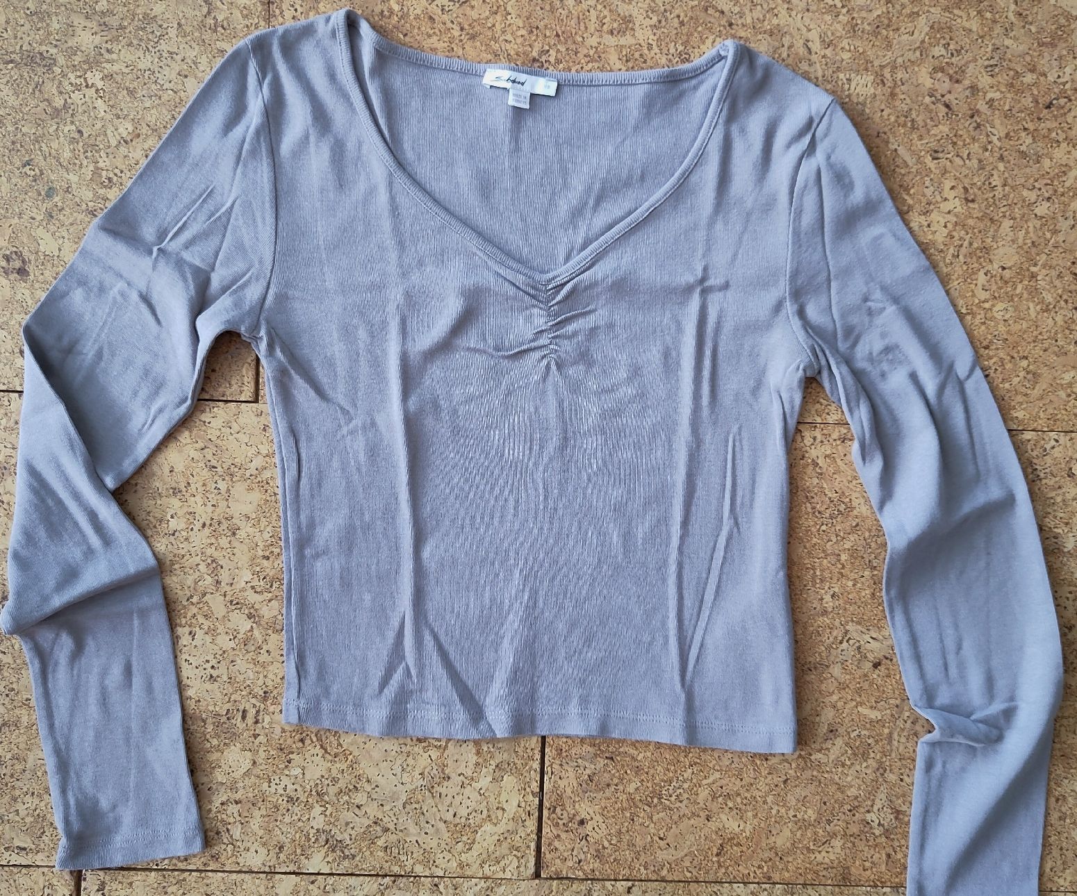 Tops: Langarmshirt grau Grösse XS – D'occasion à Oberuzwil par yaramelina