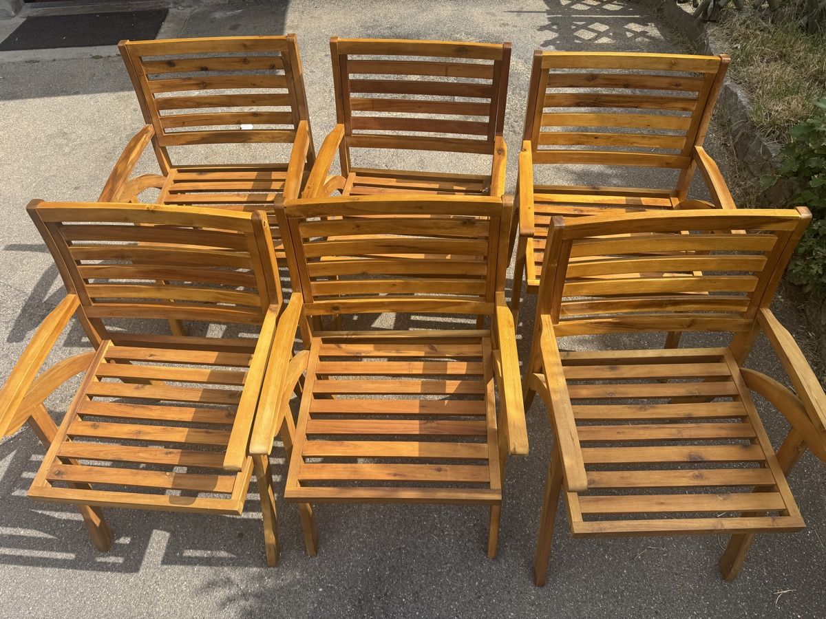 Set di tavolo e panche: Gartentisch mit 6 Stühlen aus Teakholz – Usato da Mönchaltorf venduto da DRUG-TITO 5