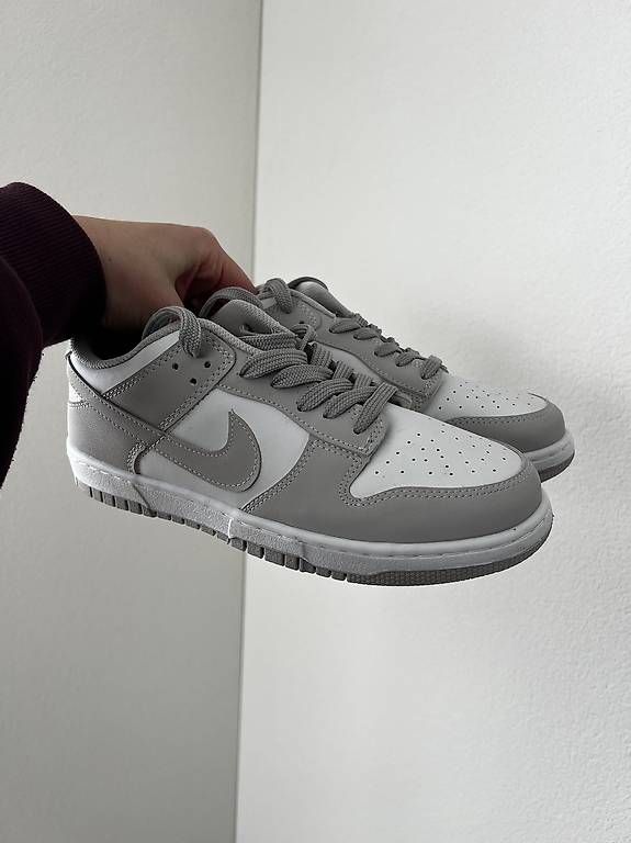 Nike Herrenschuhe: Nike DUNK RETRO Sneakers grau-weiss NEU – Gebraucht aus Ohmstal von M1V4RS9G