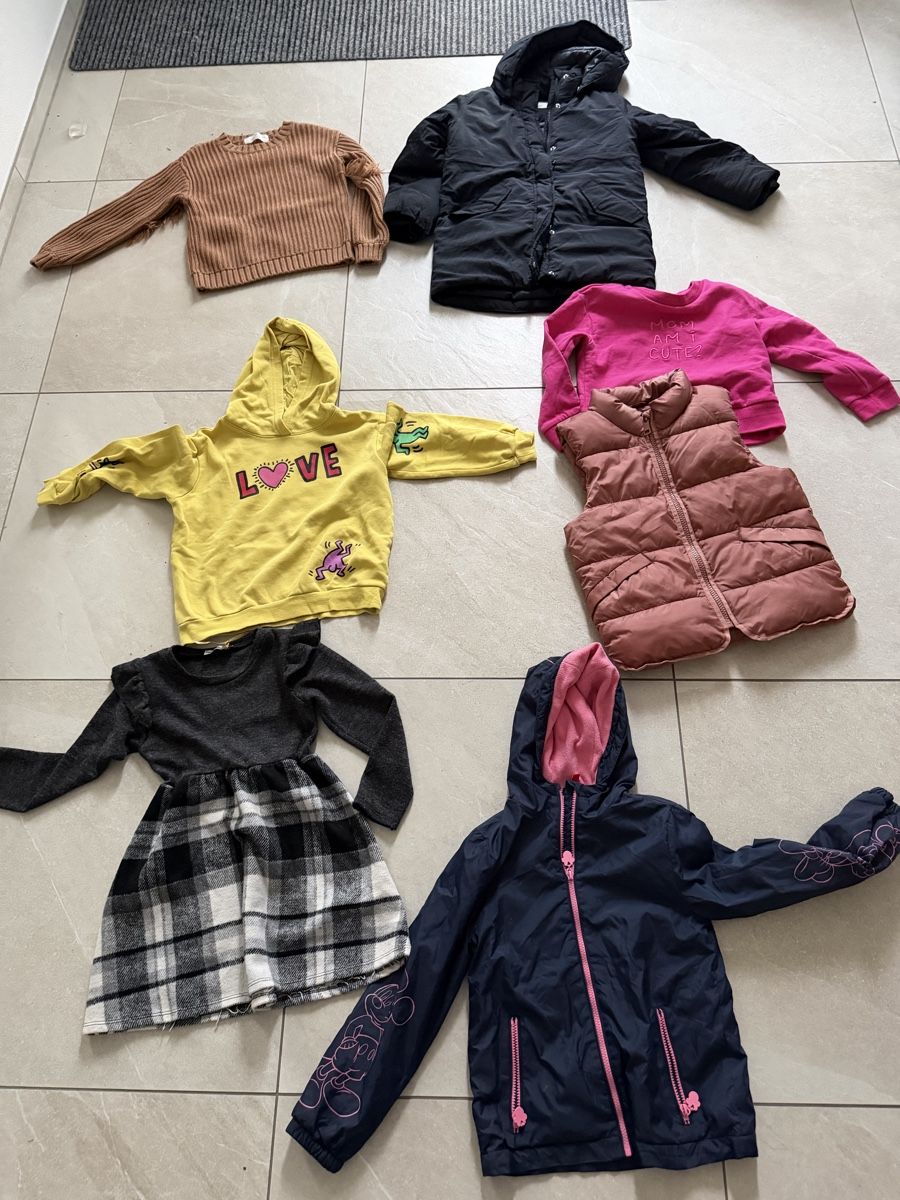 H&M Lotti & Set di vestiti: kleiderpaket winter 122/128 – Nuovo (secondo la descrizione) da Muhen venduto da Guess1802