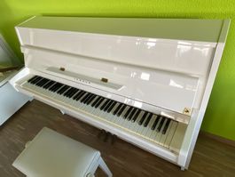 Klavier Yamaha M108