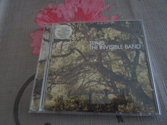 CD: Travis - The Invisible Band CD – Usato da Olten venduto da Disc-Ausverkauf