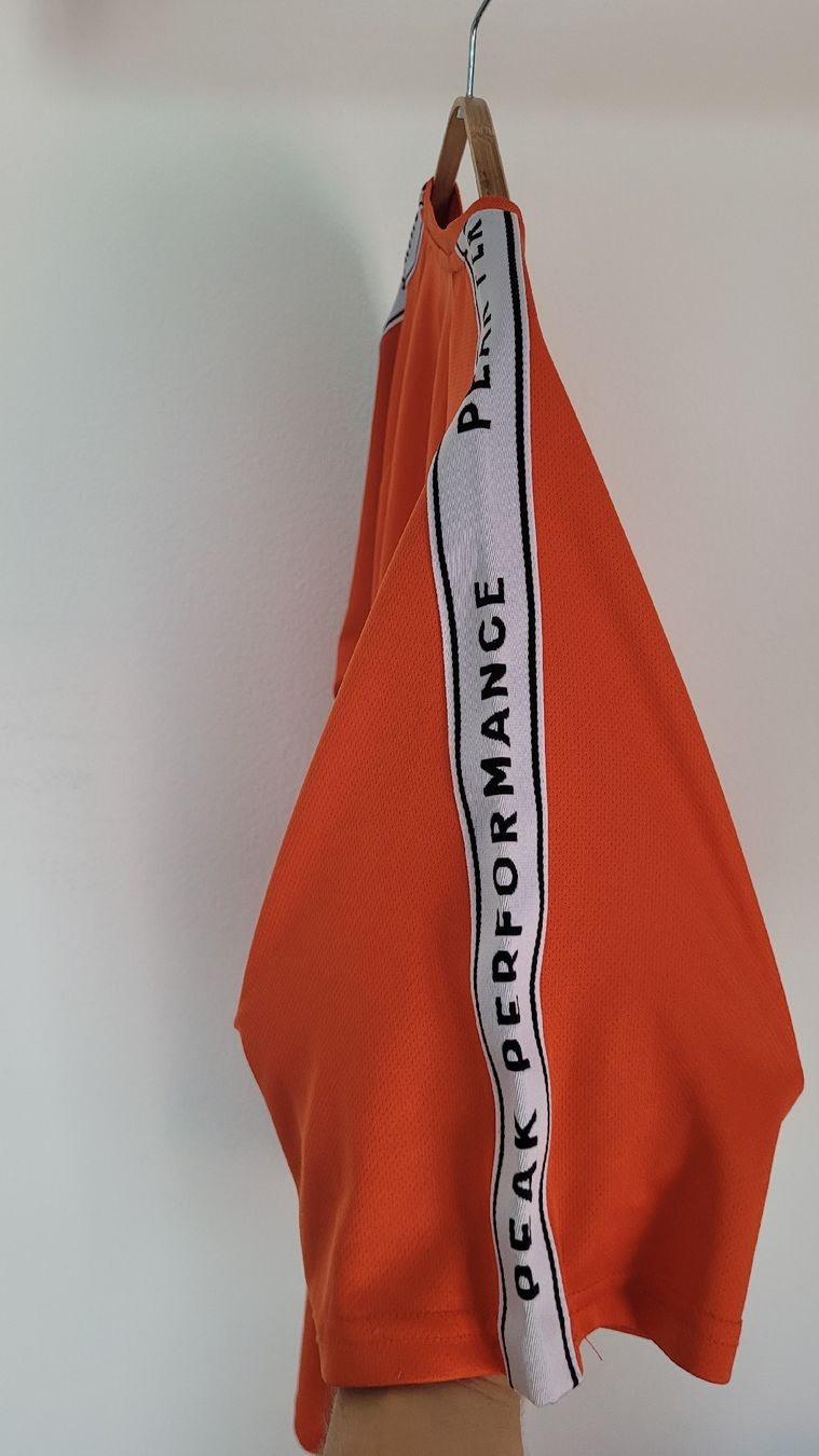 Peak Performance T-shirt: PEAK PERFORMANCE (SPORT-)SHIRT – Nuovo (secondo la descrizione) da Zürich venduto da mer_6tqg 3