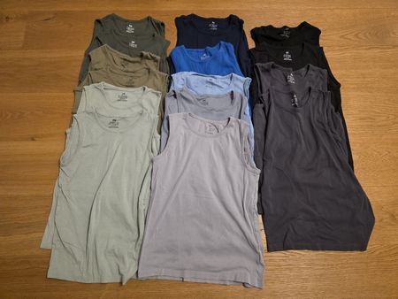 H&M 15 Unterhemden div. Farben, Gr. 158/164