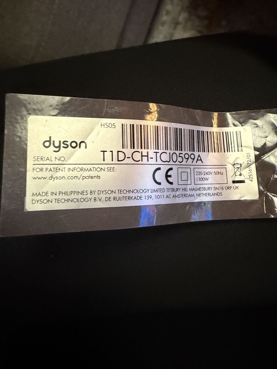 Dyson Sèche-cheveux: Dyson Airwrap Multi-Styler HS05 – D'occasion à Gettnau par svnnja 4