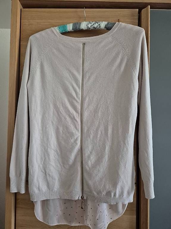 Pulls & Sweat-shirts: Leichter hellbeiger Pullover Gr. 40 – Neuf (Voir description) à Niederrohrdorf par sm_f 1
