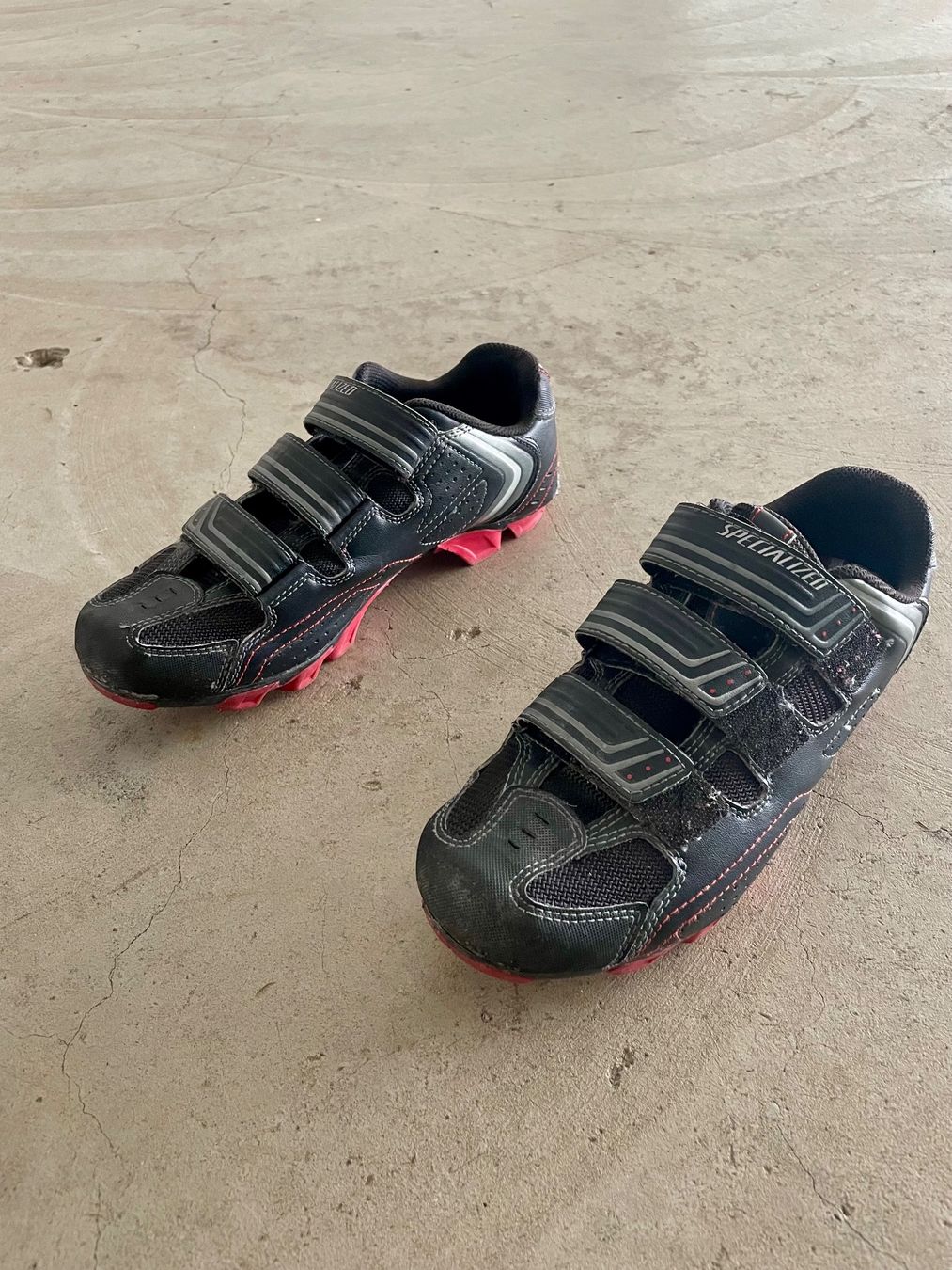 Specialized Herrenschuhe: Specialized Bikeschuh – Gebraucht aus Reichenburg von Gen15