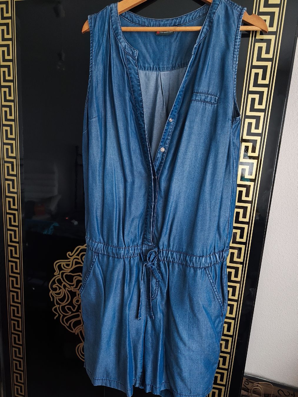 Jumpsuits: Combinaison – Neuf (Voir description) à Bassecourt par dar_c72c