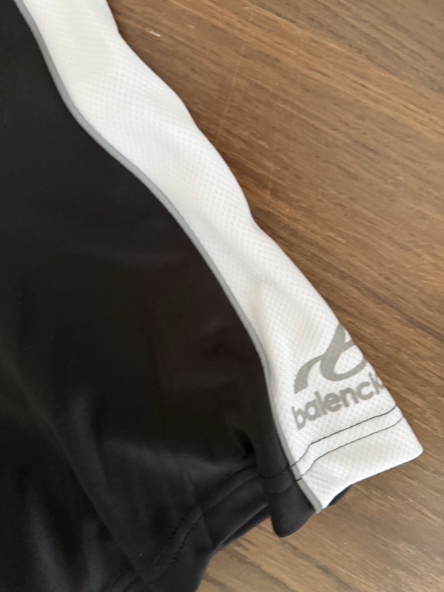 Leibchen & Hosen: Balenciaga Trikot – Neu und originalverpackt aus Grenchen von Sephirot14 4