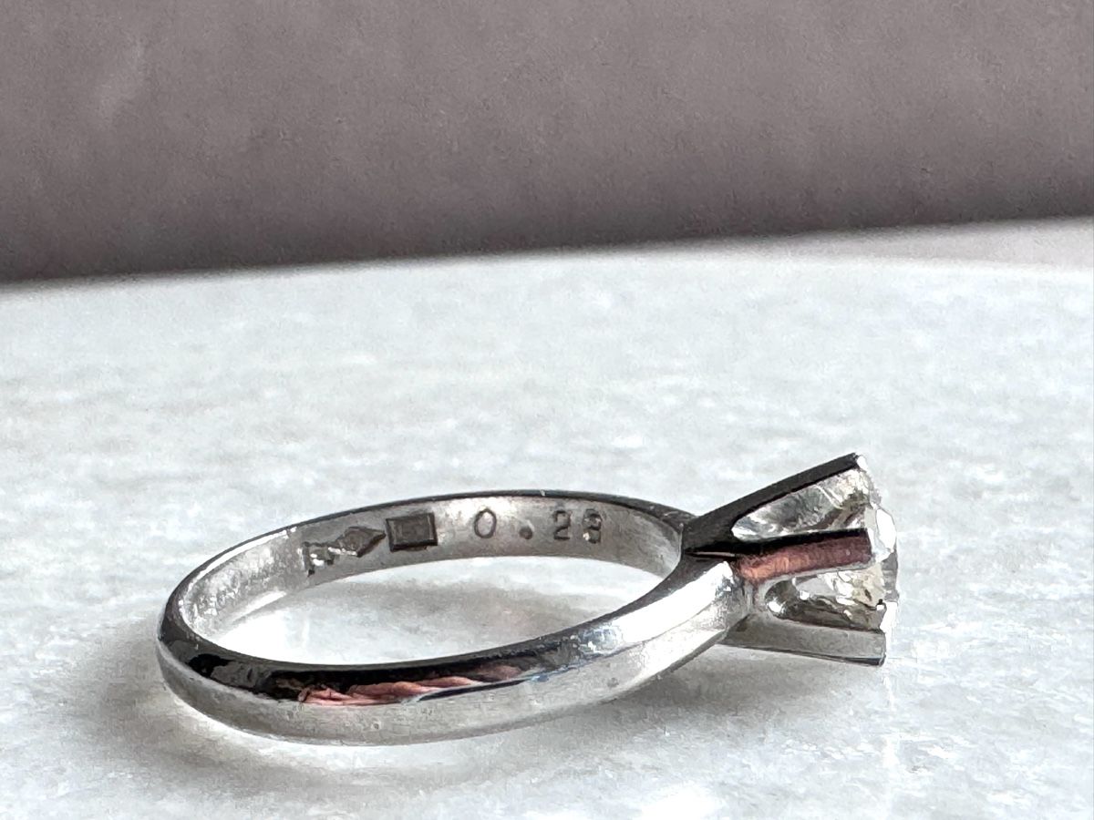 Ringe: Diamant Solitär Ring Diamantring aus Platin 0.28ct – Gebraucht aus Kriens von hannaandkiko 5