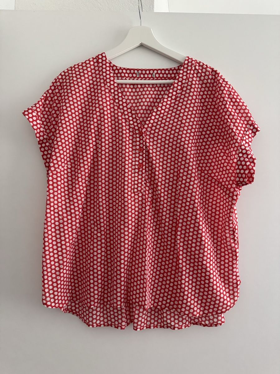 C&A Camicette: Bluse kurzarm rot-weiss gepunktet - Grösse L – Usato da Dietwil venduto da vera2301