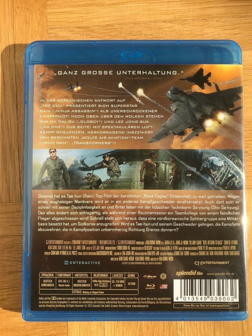 Tutti i DVDs: Into the Sun: Kampf über den Wolken - Blu-ray – Nuovo (secondo la descrizione) da Zürich venduto da Malcom 2