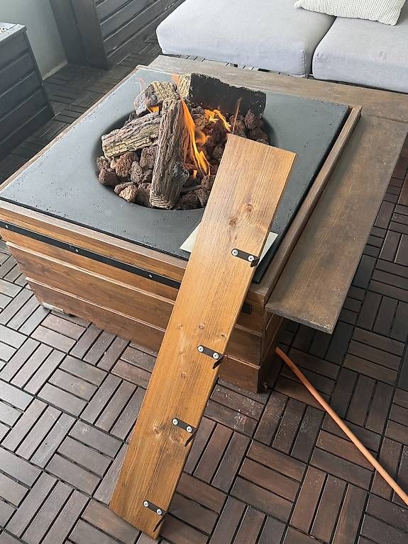 Tables: Hochwertiger Gas-Feuertisch  – D'occasion à Sursee par pat_k972 1