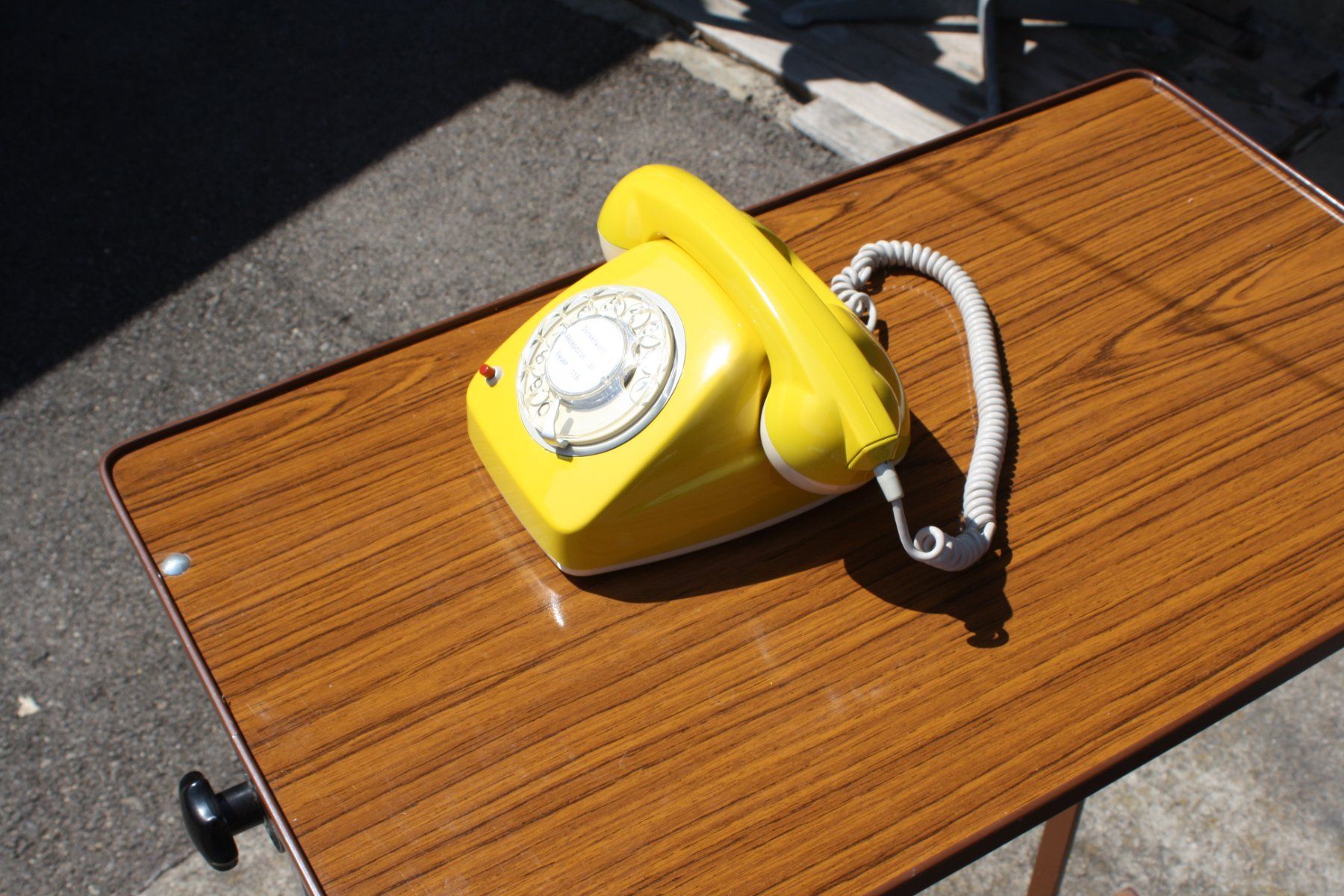 Telefoni: TELEFON VINTAGE MIT WÄHLSCHEIBE – Usato da Wauwil venduto da Pneuedy 6