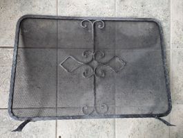 Schöner Cheminée-Schirm, Schmiedeeisen im Landhausstil