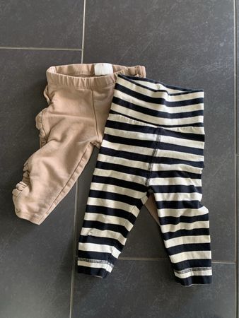 2 Hosen Mädchen Grösse 74 gebraucht