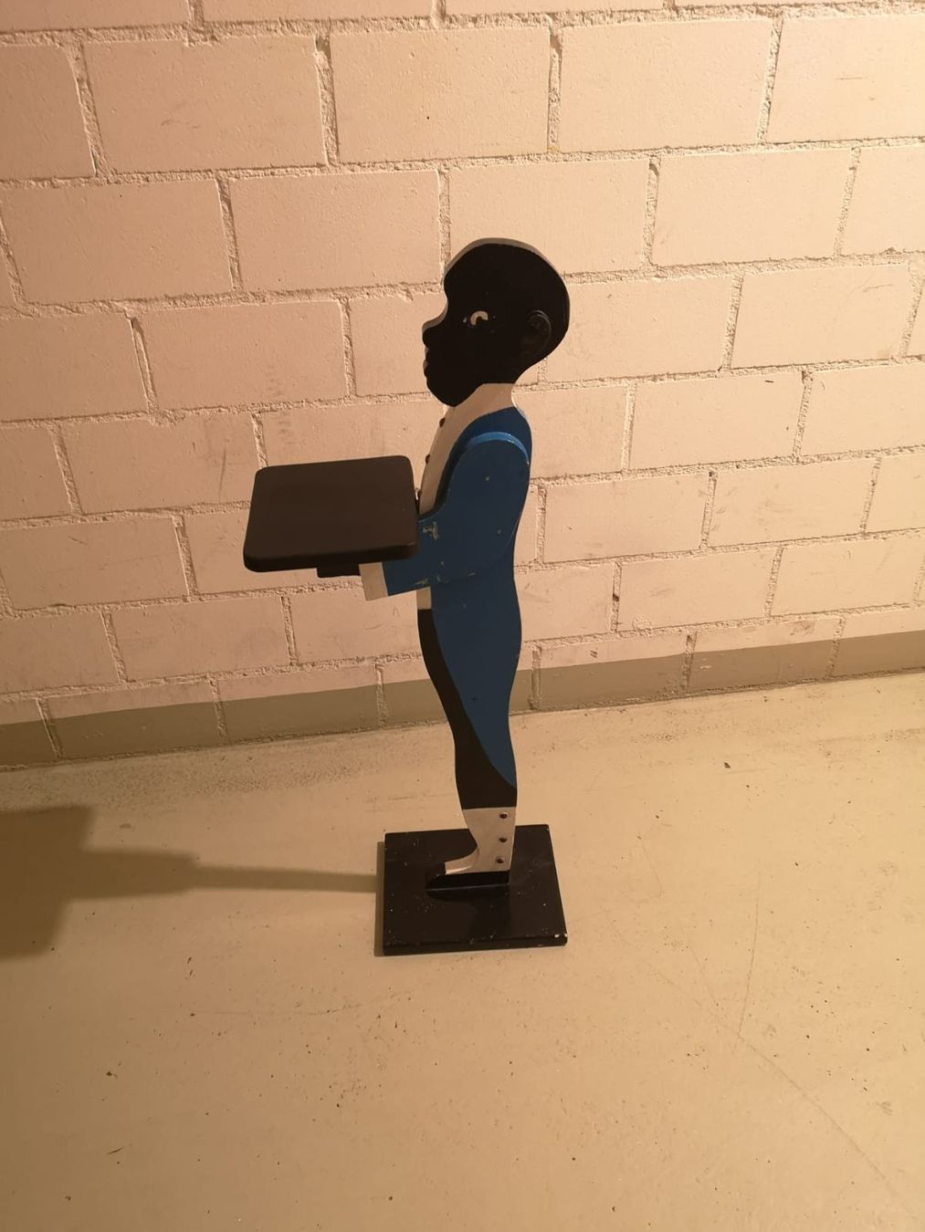 Statuette: Stummer Diener – Usato da Rothrist venduto da GIWALD