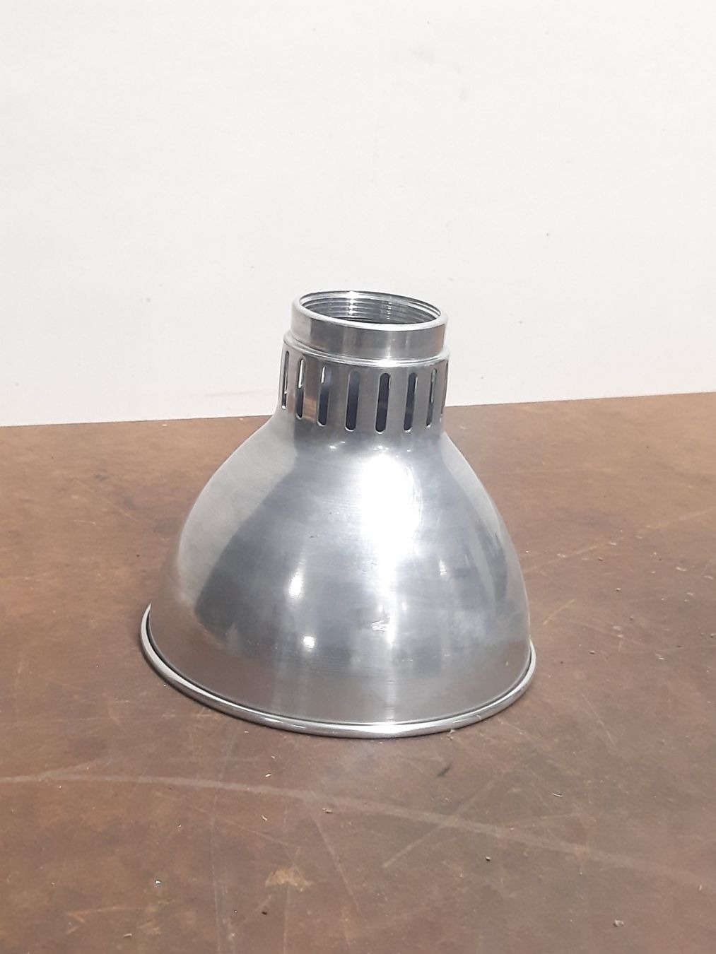 Paralumi: Lampenschirm / Reflektor Aluminium Arcotronic – Nuovo e nell'imballaggio originale da Winterthur venduto da ReUse_Baumarkt 1