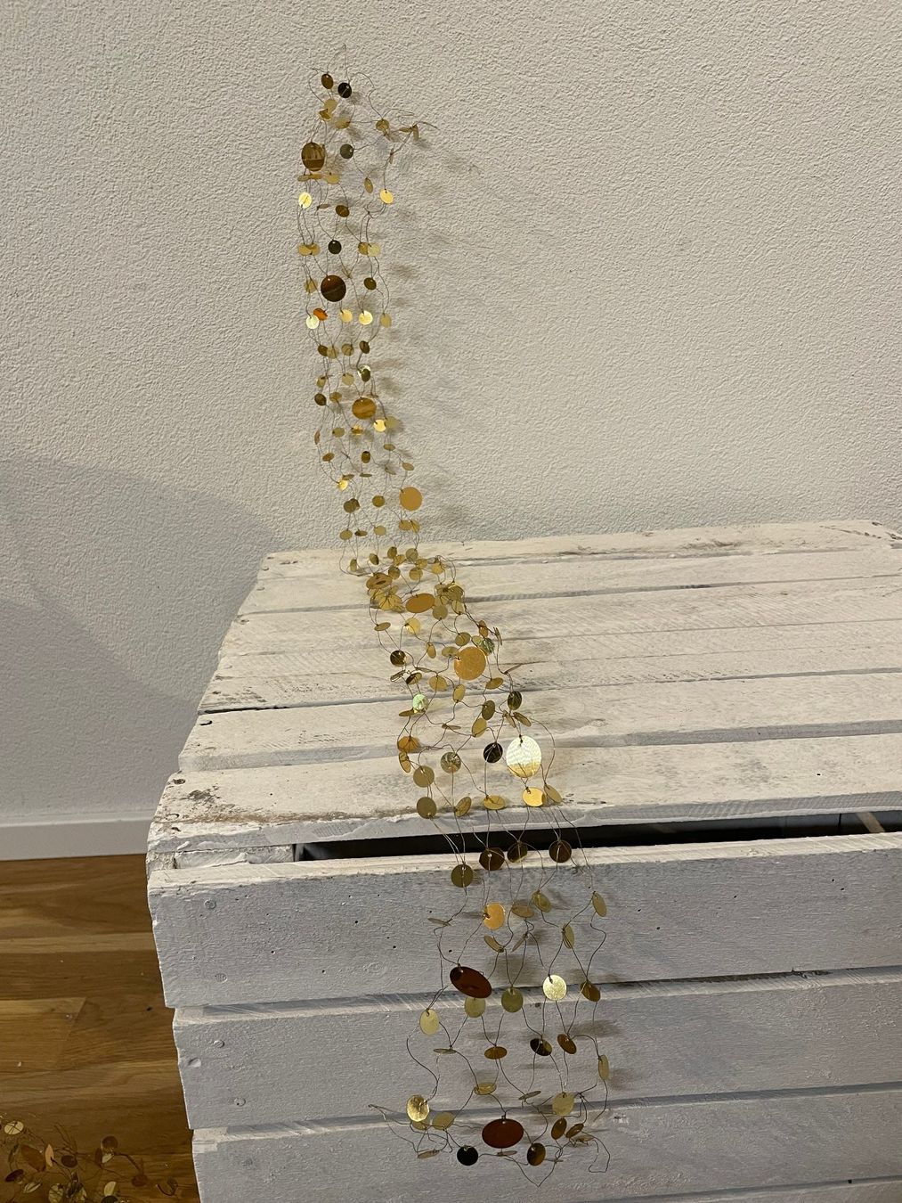 Tutte le decorazioni: Goldene Deko-Girlande, Originalverpackt – Nuovo e nell'imballaggio originale da Embrach venduto da pifu_gmbh 1