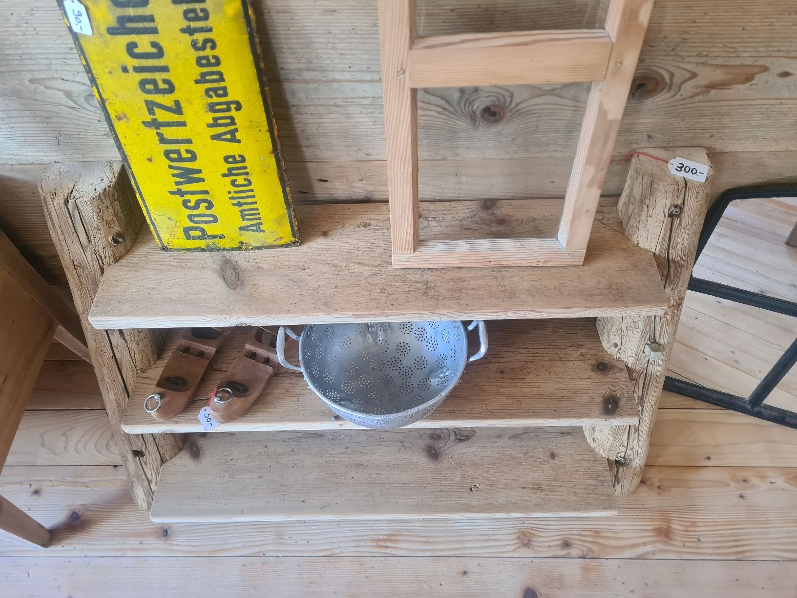 Articoli in legno: Schuhgestell (Altholz) – Nuovo (secondo la descrizione) da Lenk im Simmental venduto da Althoelzig 1