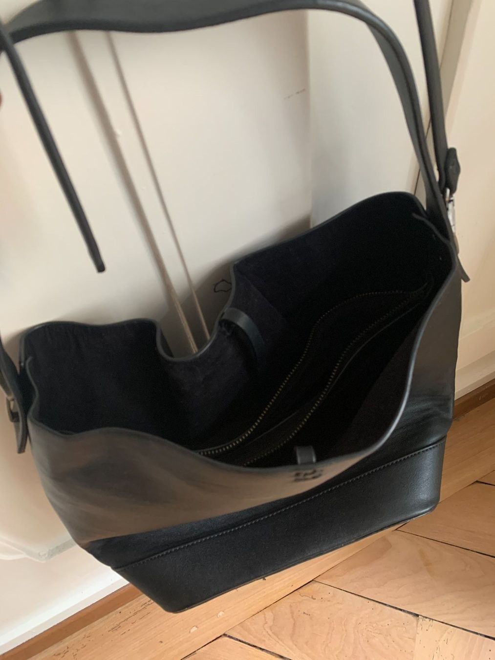 Zara Borse da donna: ZARA - Umhängetasche schwarz – Usato da Zürich venduto da Diazaio 3
