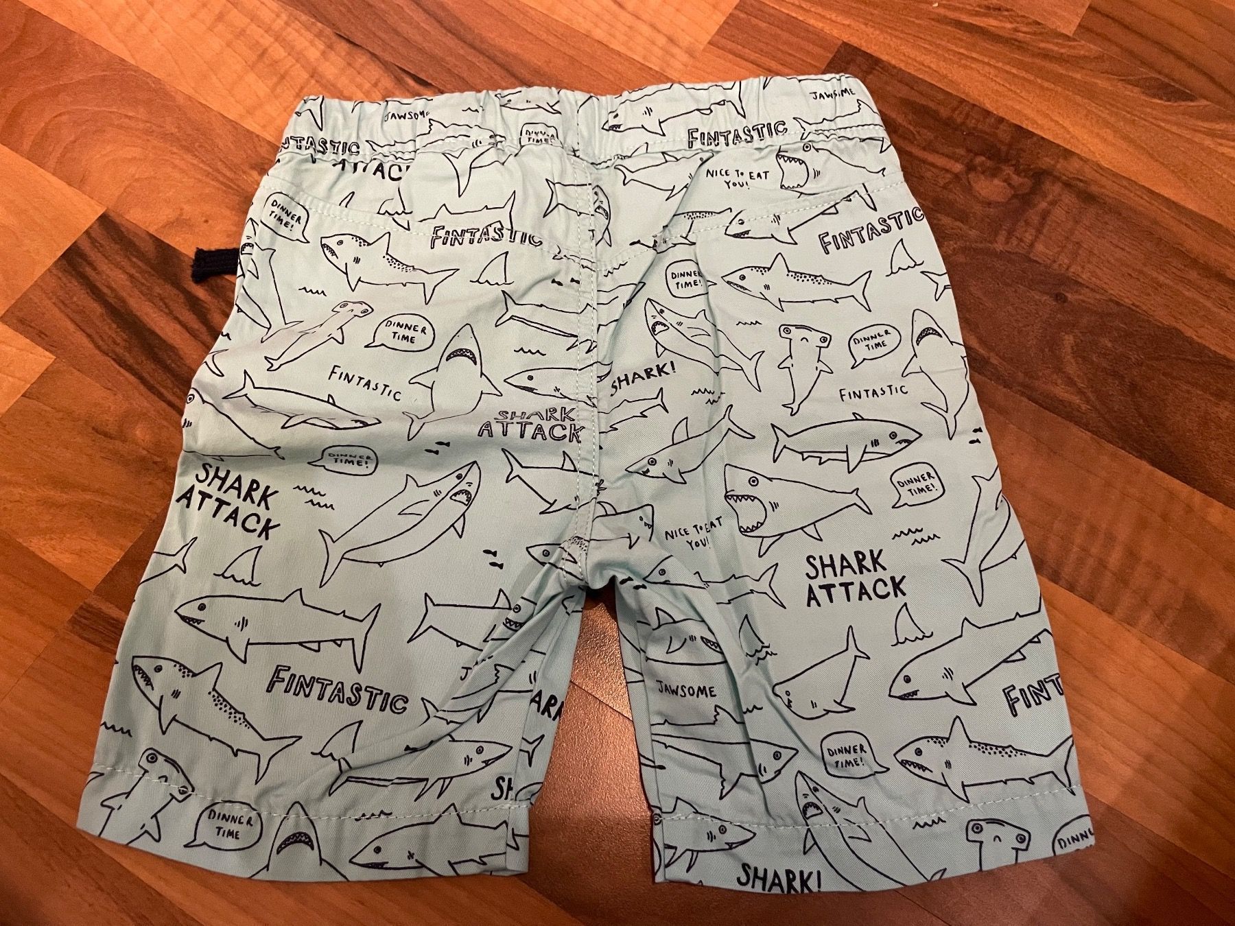 H&M Pantaloni: Shorts Grösse 98 – Usato da Goldswil venduto da Fisel 1
