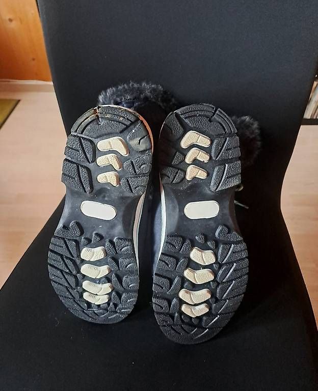 Chaussures femmes: Winterschuhe – D'occasion à Bürglen UR par alesia1 2