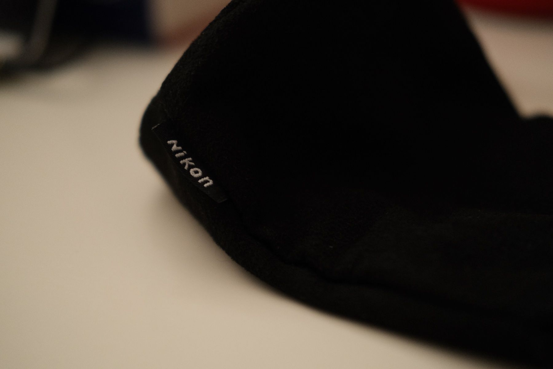 Nikon Fotocamera: Sacca per obiettivo Nikon – Usato da Massagno venduto da mir_7p7t
