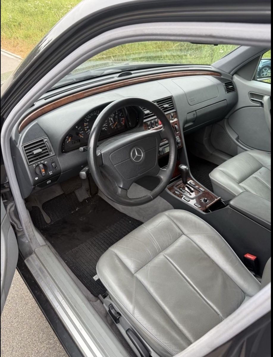 Mercedes-Benz Automobili: Mercedes – Usato da Fahrweid venduto da Meier-2013 1