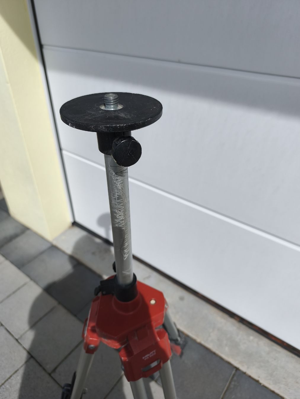 Hilti Tutti gli attrezzi: Hilti Stativ gebraucht – Usato da Recherswil venduto da Sruscha58 2