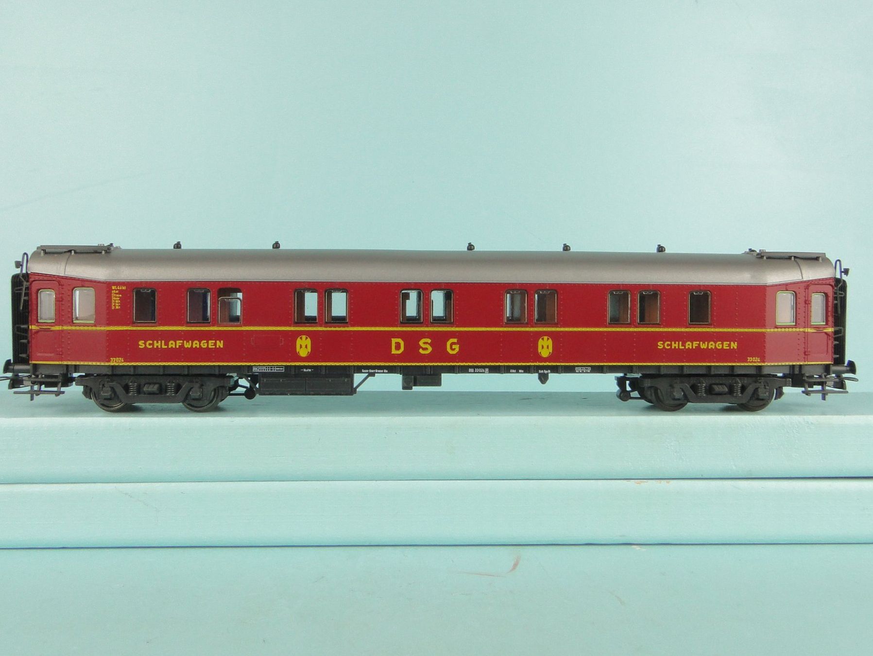 Roco Modellini di ferrovie: Roco 44452 H0 DB Echte DSG Schalfwagen – Usato da Bülach venduto da cann11 3
