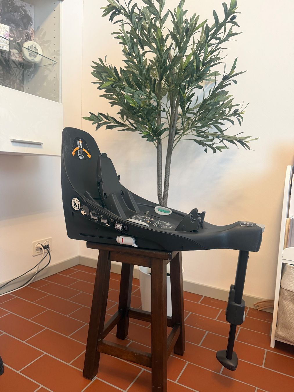 Cybex Seggiolini per auto: Cybex Base Z i-Size Isofix – Usato da Zürich venduto da taluska01 1