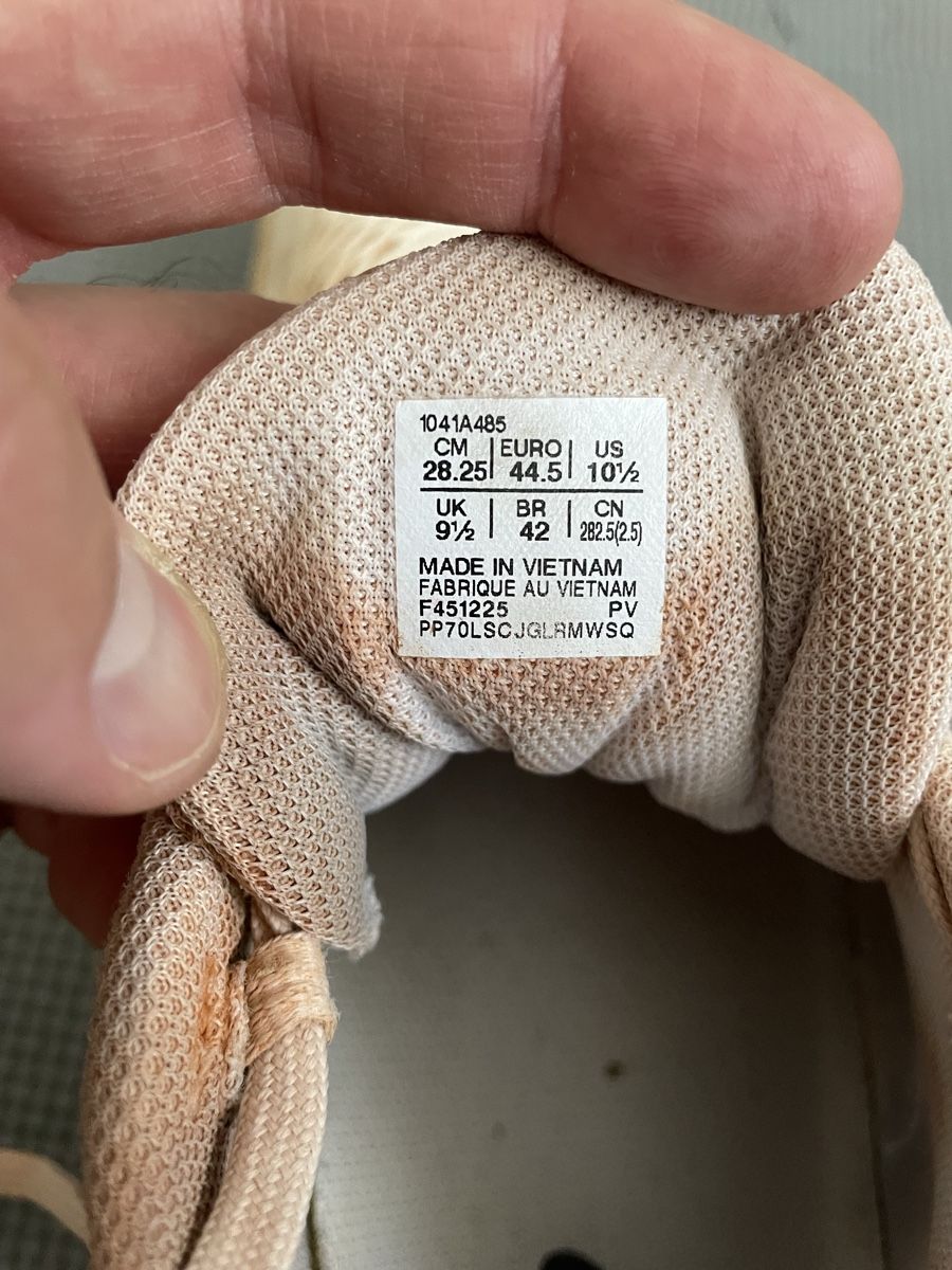 Asics Scarpe da uomo: Sand-Tennisschuhe Asics – Usato da Mägenwil venduto da afiloni84 4