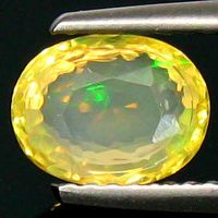 Äthiopischer Opal 0,98 ct IF Oval Natur Unbehandelt Feuer