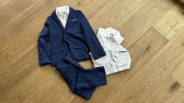 Festliches Set, Gr. 134-140, Anzug und 3 Hemden, Top Zustand