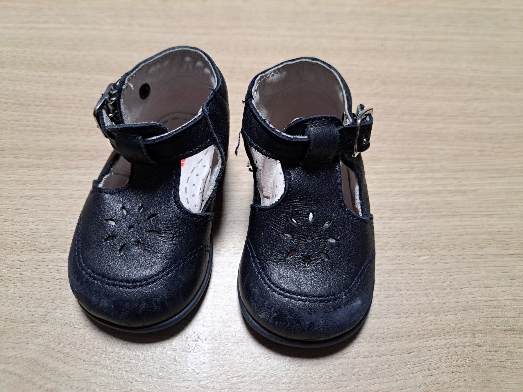 Scarpe per ragazzi: Sandales bébé taille 17 – Usato da Marly venduto da Mumu1723